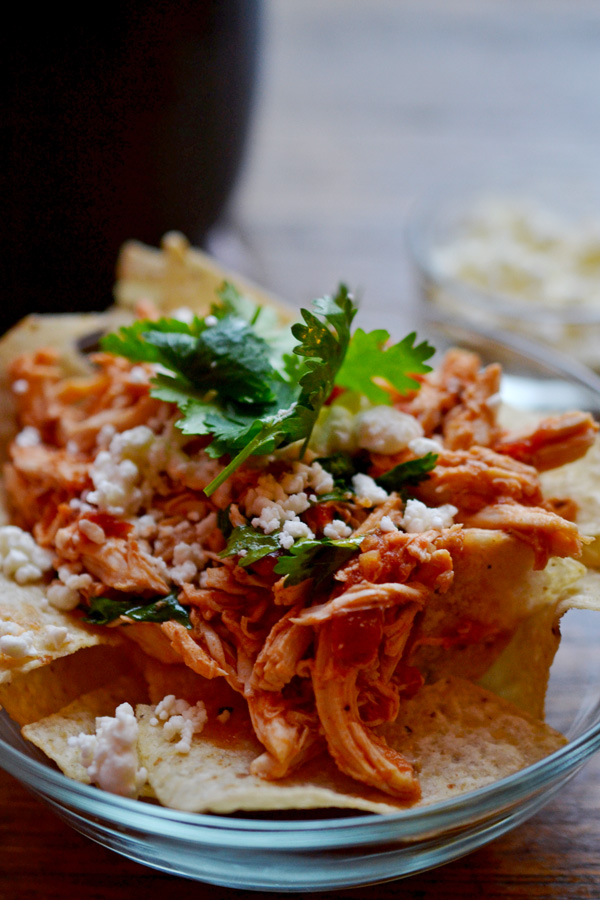 CHICKEN CHILAQUILES – AMBS LOVES FOOD
