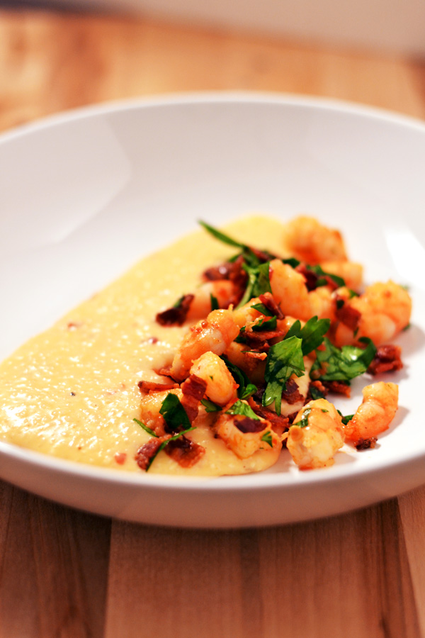 SHRIMP & PIMIENTO CHEESE GRITS – AMBS LOVES FOOD