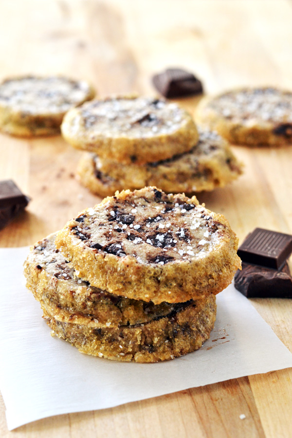 Salted Chocolate Chunk Shortbread Cookies Ambs Loves Food 