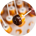 CARAMEL CHOCOLATE MARSHMALLOW POPS