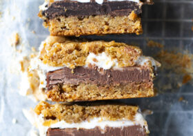 SMORE’S BARS WITH PEANUT BUTTER