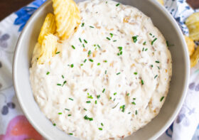 CREAMY CARAMELIZED ONION DIP